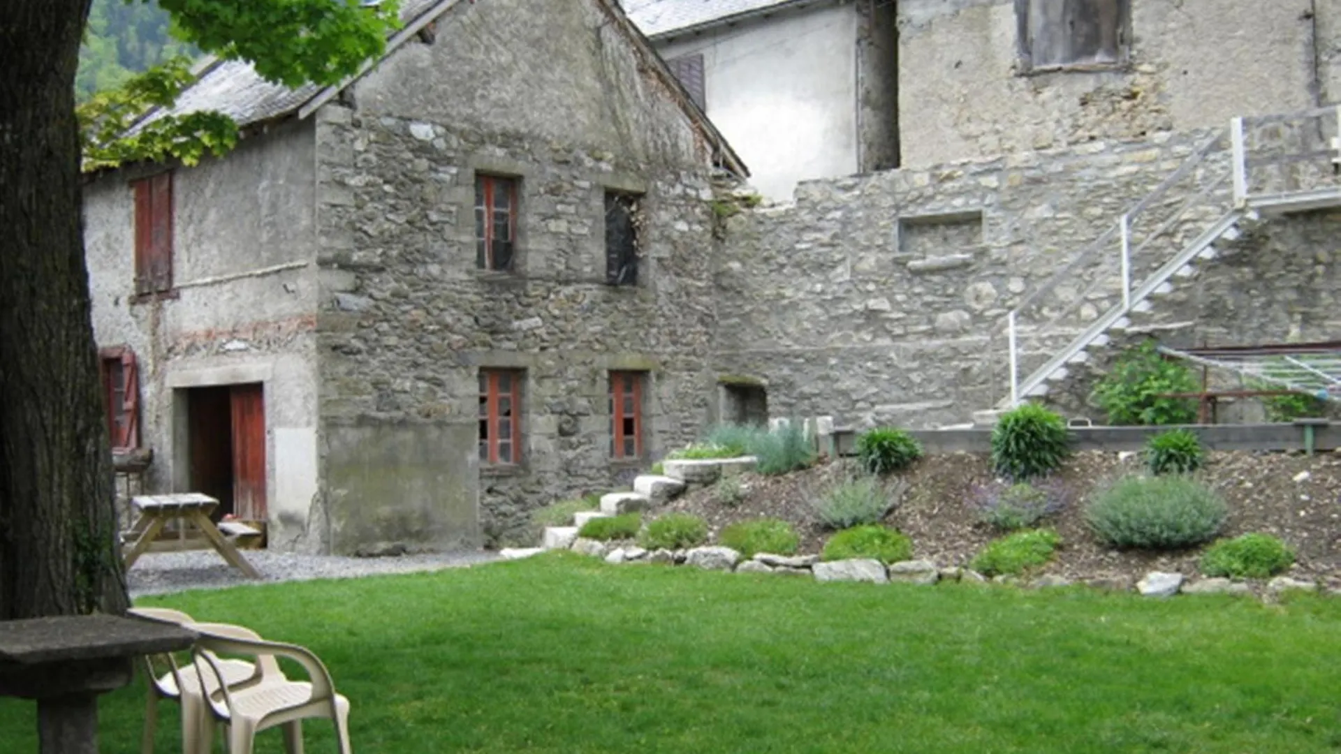 Bed and Breakfast Maison Fouga Cadéac Francja